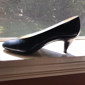 Navy Blue Pumps Sz5.5